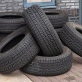 Does a tire agent sell old tires?